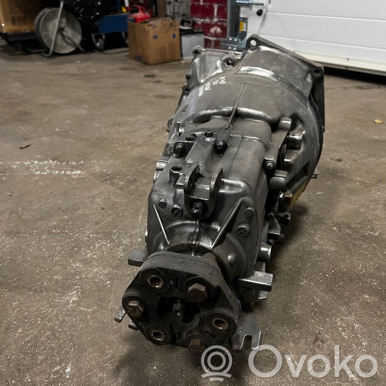 Mehāniska 5 ātrumu pārnesumkārba