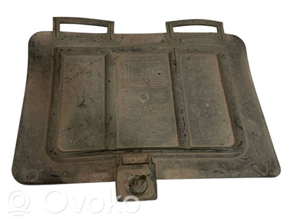 Engine underbody guard