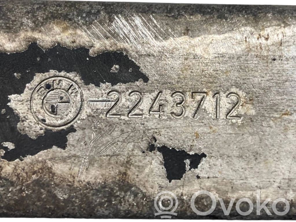 Dzinēja eļļas radiators