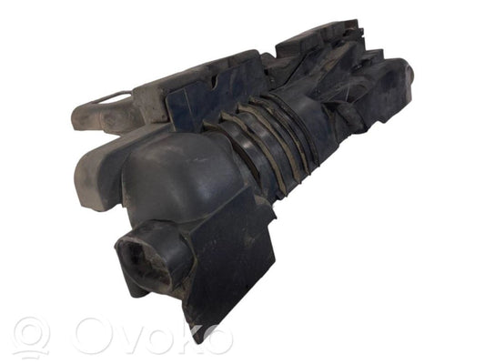 Radiator(s) holder/bracket