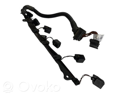 Fuel injector wires