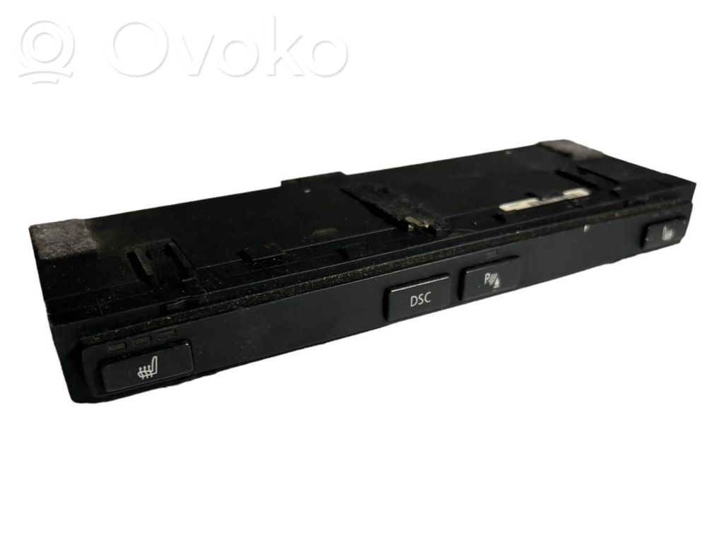 Seat heating switch