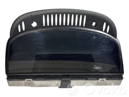 Ekrāns / displejs / mazais ekrāns