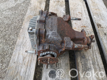 Aizmugurējais reduktors