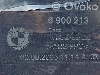 Aizmugurējais lukturis virsbūvē