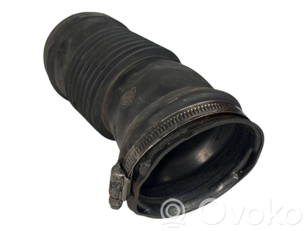 Šļūtene (-es) / caurule (-es)