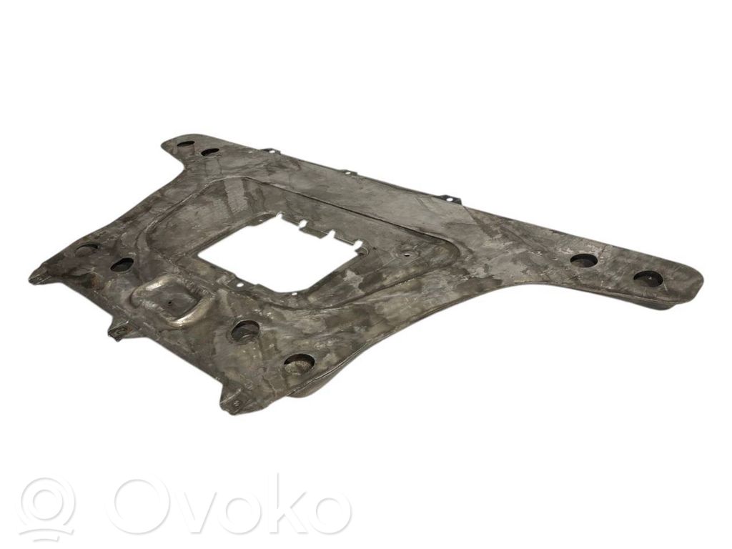 Dzinēja apakšas aizsargs