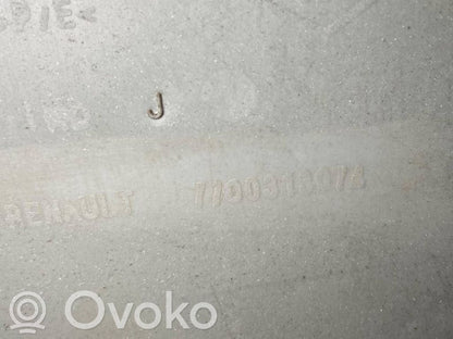 Priekšējo durvju apdare