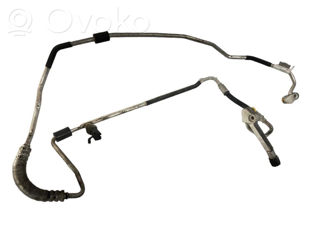 Gaisa kondicioniera caurulīte (-es) / šļūtene (-es)