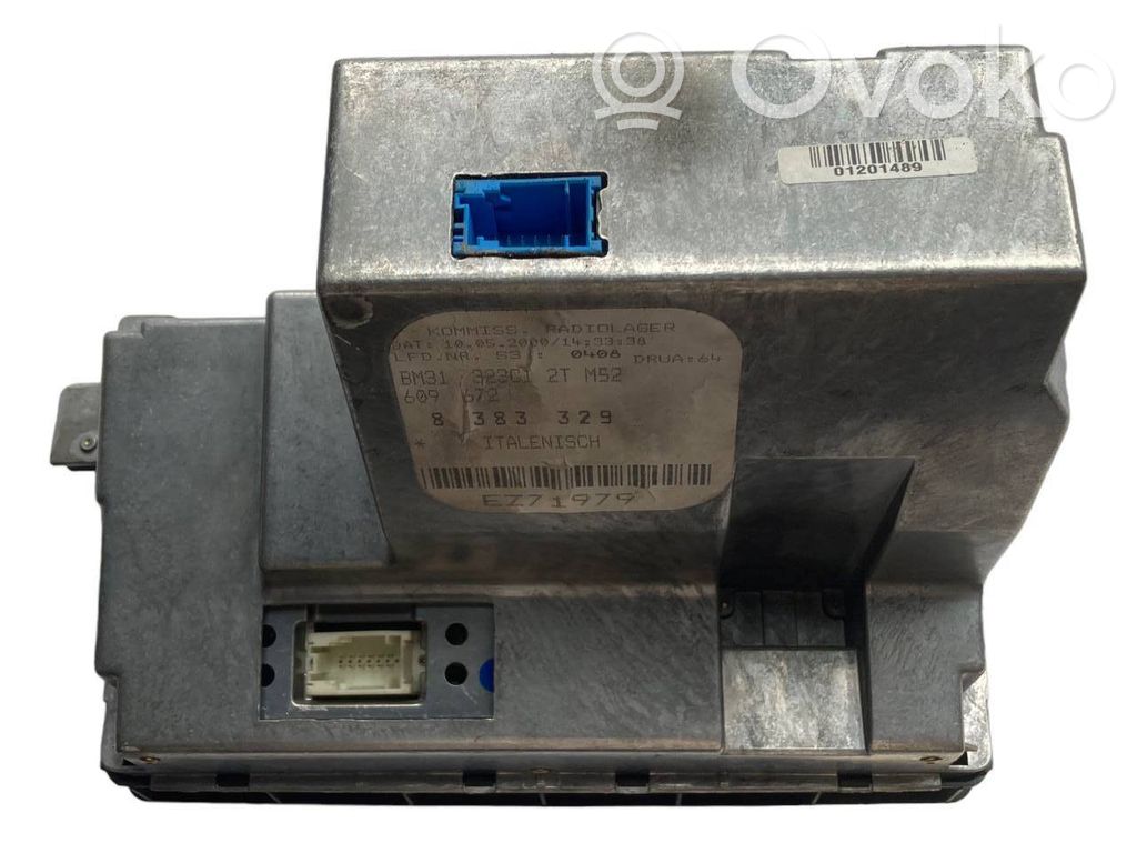 Radio / CD/DVD atskaņotājs / navigācija