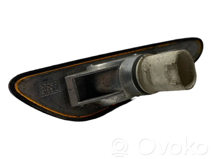 Spārna pagrieziena lukturis