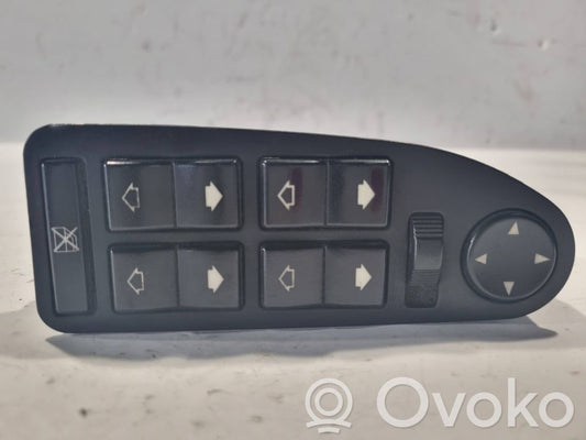 Power window switch