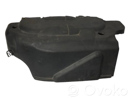 Крышка двигателя (декоративная отделка)