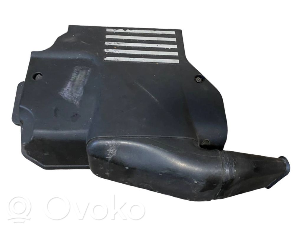 Крышка двигателя (декоративная отделка)