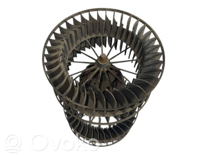 Mazā radiatora ventilators