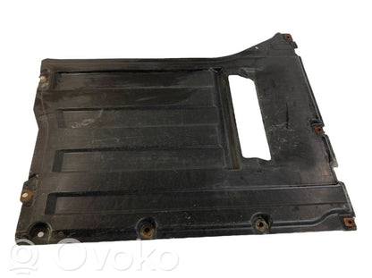 Vidusdaļas apakšas aizsargs