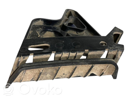 Aizmugurējā bufera montāžas kronšteins