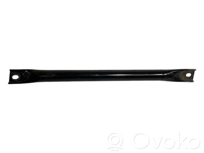 Cita veida dzinēja nodalījuma detaļa