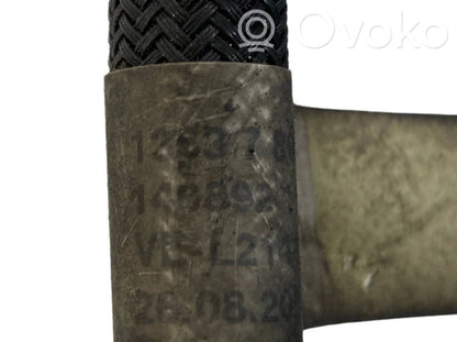 Degvielas caurulīte (-es)