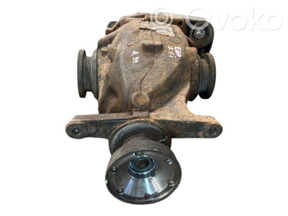 Aizmugurējais reduktors