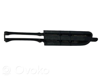 Apakšējais režģis (trīsdaļīgs)