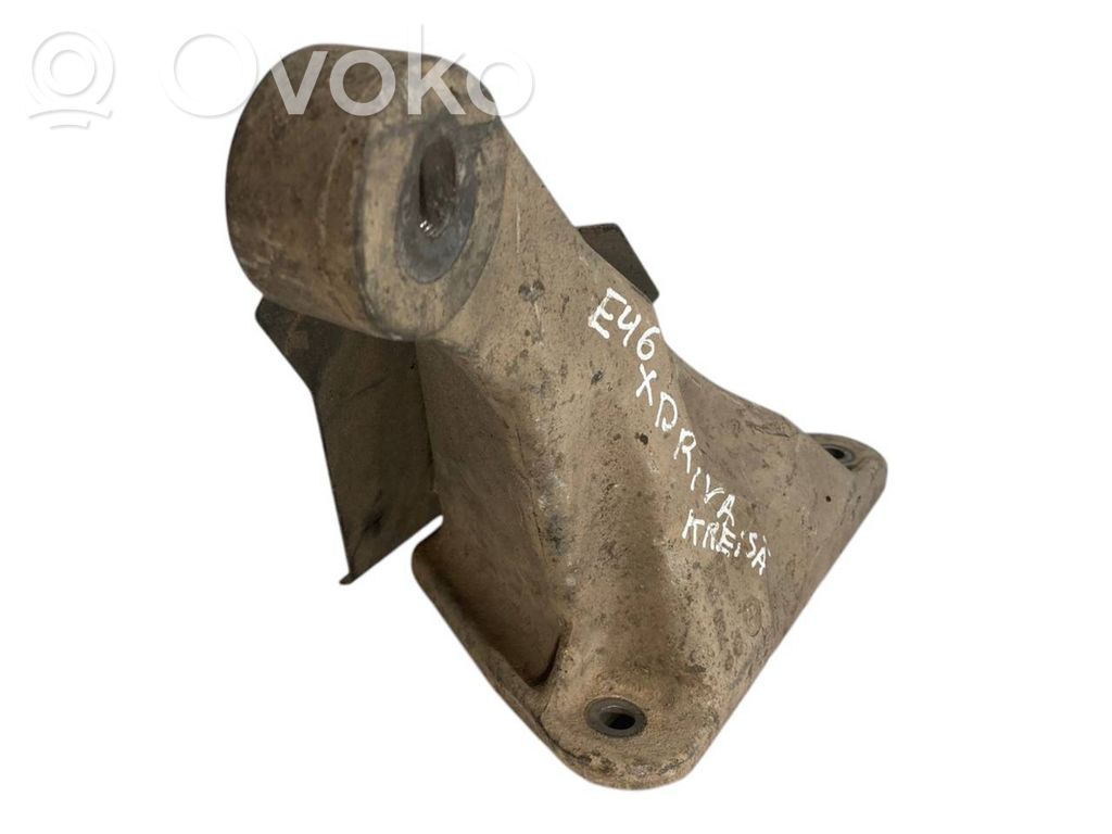 Dzinēja nostiprināšanas stiprinājums-kronšteins