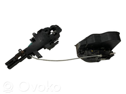 Aizmugurē slēdzene