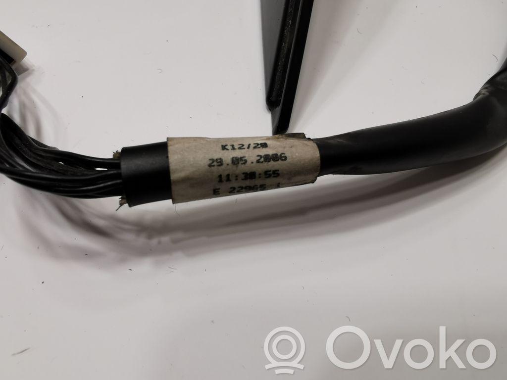 Spogulis (elektriski vadāms)