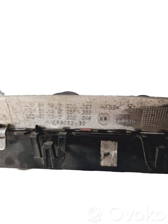 Augšējais režģis