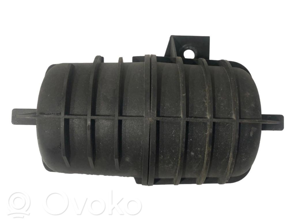 Vakuuma gaisa tilpne