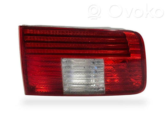 Taillight in the hood