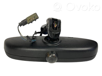 Atpakaļskata spogulis (salonā)