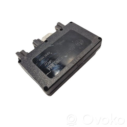 Antenas vadības bloks