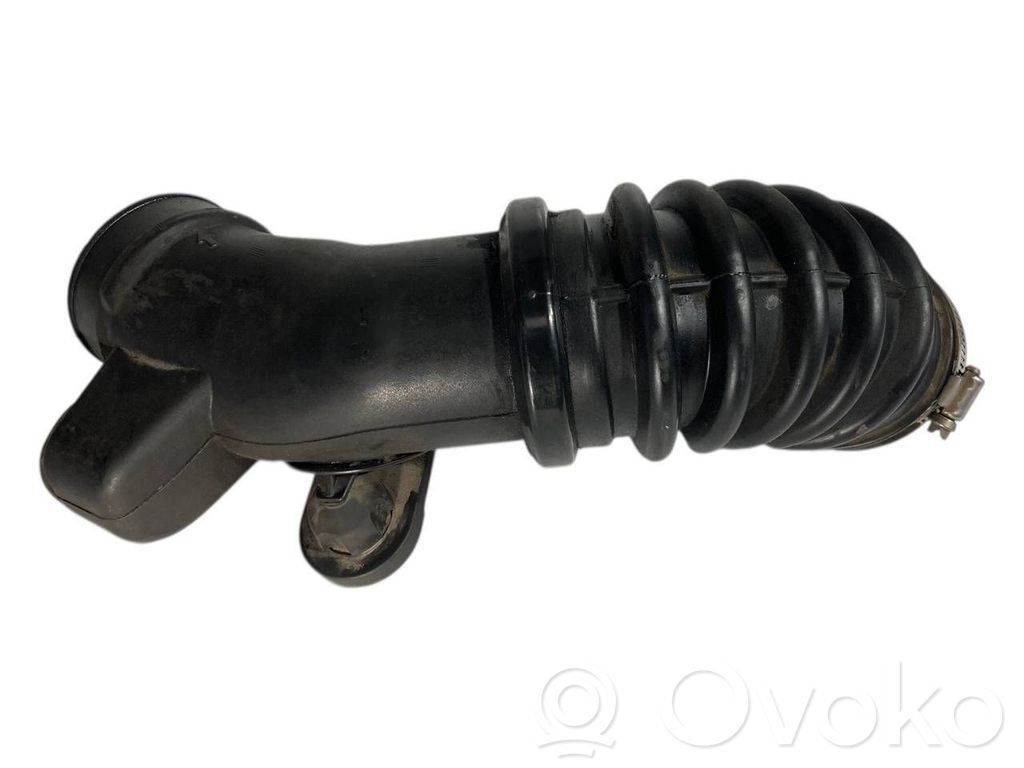 Gaisa caurule uz turbīnu