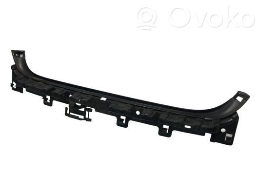 Rear bumper mounting bracket