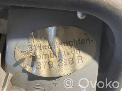 Aizmugurējais lukturis pārsegā