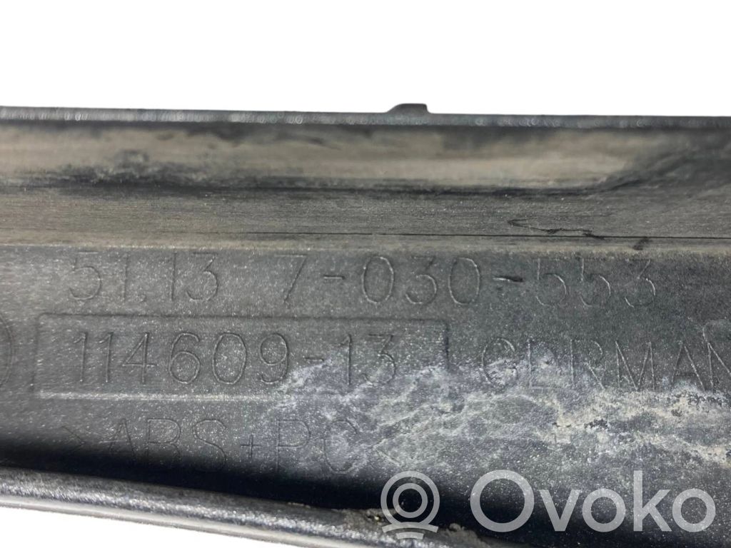 Headlight trim