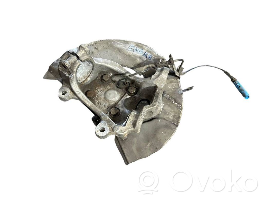 Priekšējā riteņa rumbas vārpstas šarnīrs (stupica, capfa)