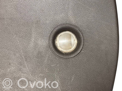 Galvenais apdares panelis