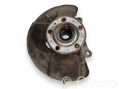 Priekšējā riteņa rumbas vārpstas šarnīrs (stupica, capfa)