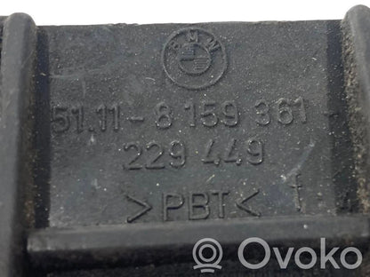 Priekšpusē bampera turētājs