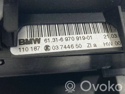 Klimata kontrole / mazā radiatora vadības dekoratīvā apdare