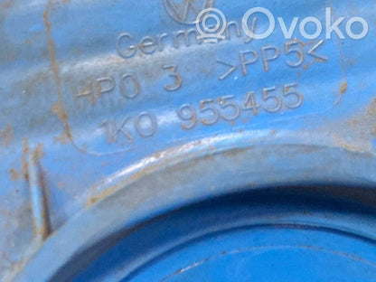 Logu šķidruma tvertne