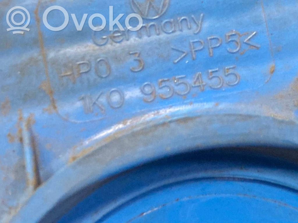 Logu šķidruma tvertne