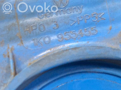 Logu šķidruma tvertne