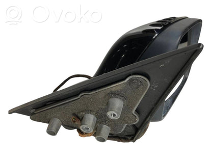 Mirror (electrically controlled)