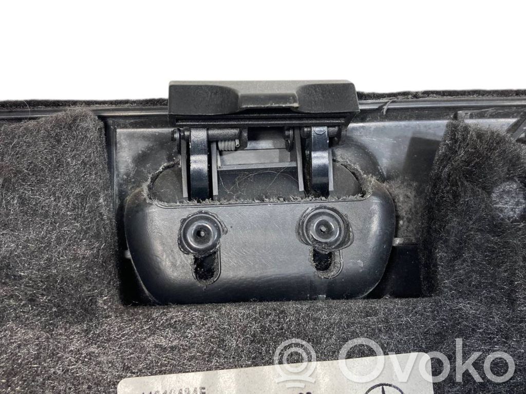 Side decorative trim panel