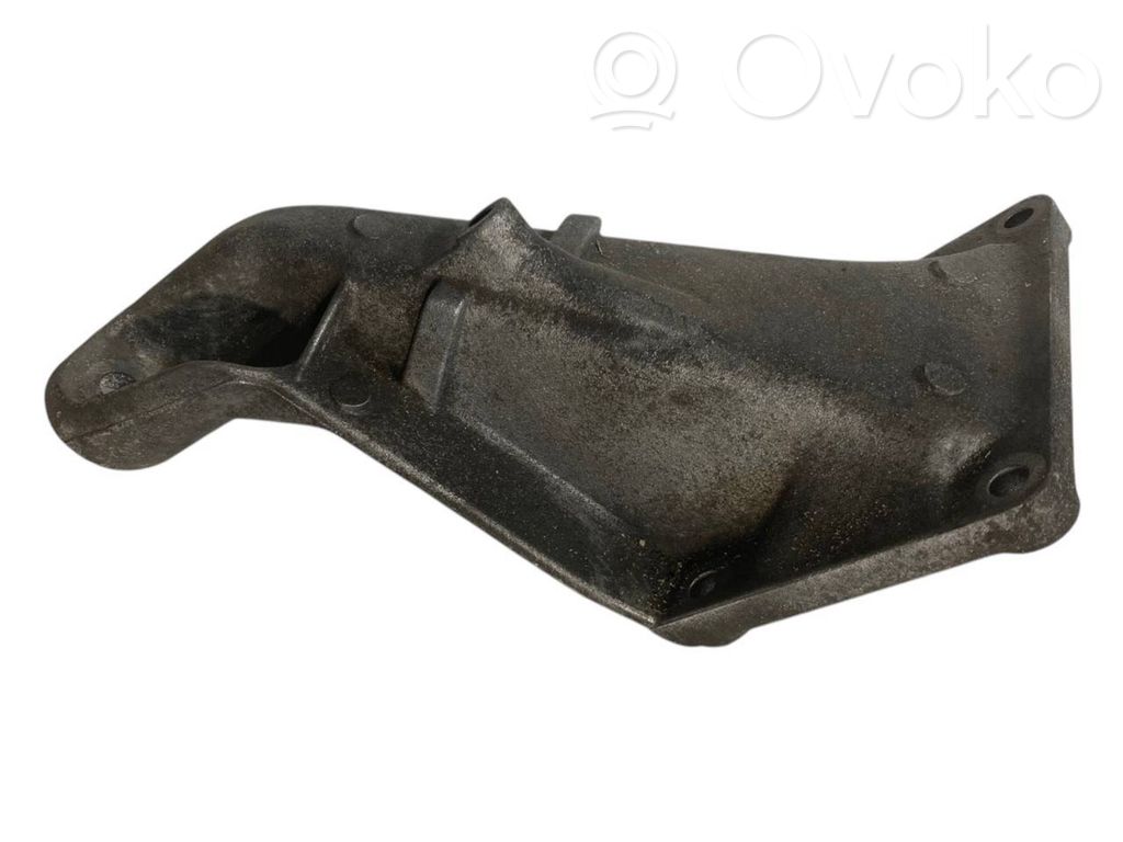 Dzinēja nostiprināšanas stiprinājums-kronšteins