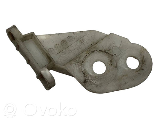 Front bumper holder