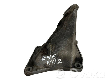 Кронштейн крепления двигателя